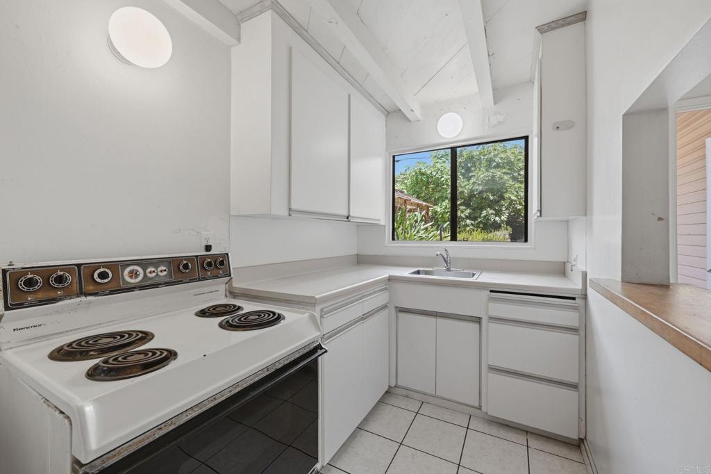 8463 Paseo Del Ocaso - photo 13