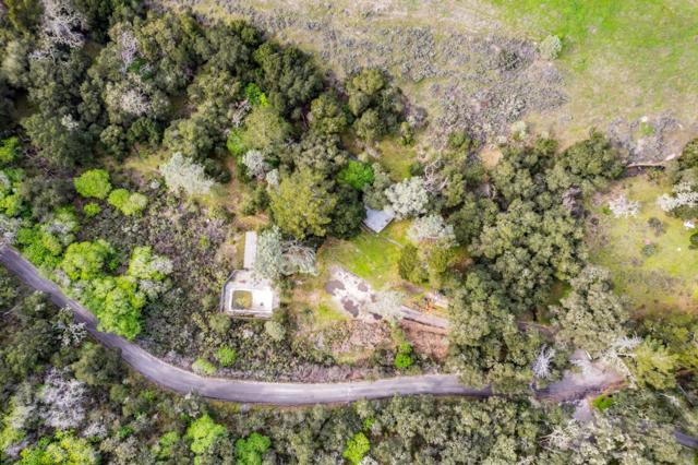28750 Underwood Road, Salinas CA: https://media.crmls.org/mediaz/dbeca9c9-a23a-4800-a857-d7fd65926701.jpg