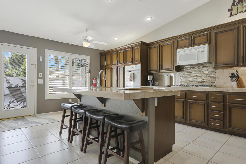 MLS #219137923DA image #10