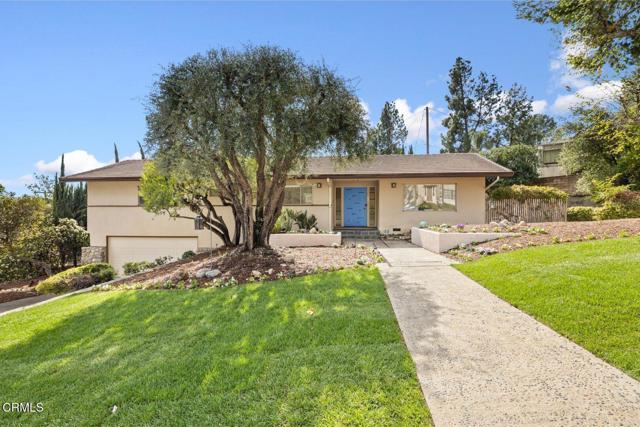 1935 Oakwood Avenue, Sierra Madre CA: https://media.crmls.org/mediaz/dbee5215-afd2-465b-859d-58766b86ab0c.jpg
