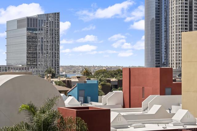 645 Front St., San Diego CA: https://media.crmls.org/mediaz/dbefc9c7-6249-4c3d-86e2-e0deda2f03bd.jpg