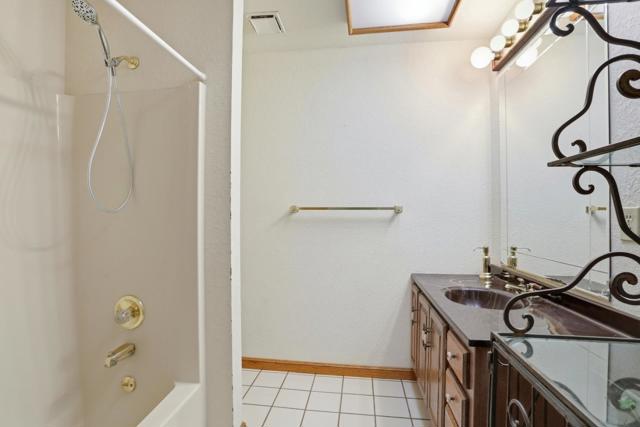 9019 Doubletree Lane,  CA: https://media.crmls.org/mediaz/dbf1512b-3d6c-4a1d-a7f8-bf607d7a8f93.jpg