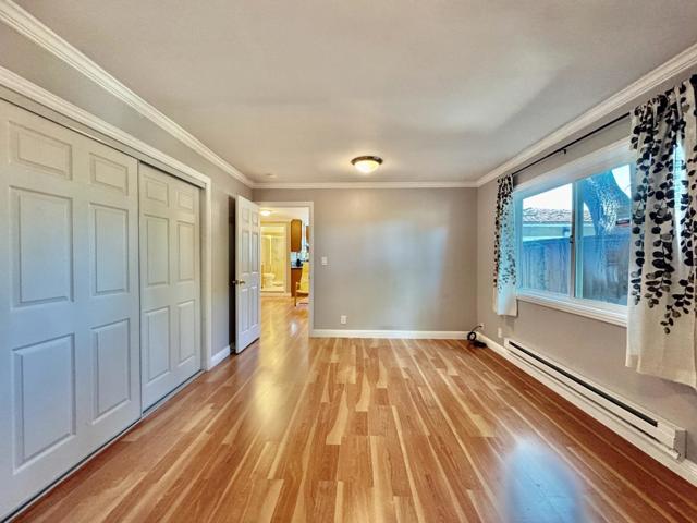 3801 Pacific Boulevard, San Mateo CA: https://media.crmls.org/mediaz/dbf1e3e3-b8a0-4ce4-a41c-8d559bb1f1c6.jpg