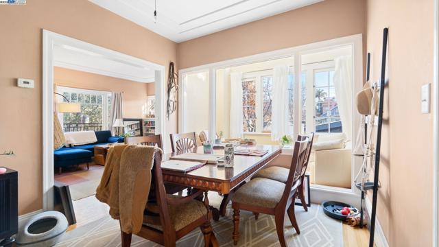 1621 E 38Th St, Oakland CA: https://media.crmls.org/mediaz/dbf21d51-f520-431f-a46d-1da9882e7c53.jpg