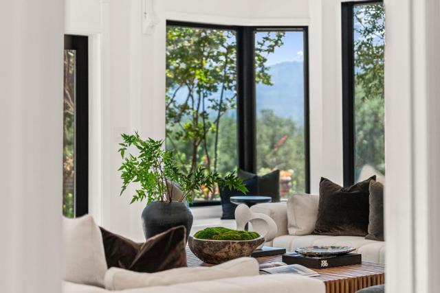 1142 Moore Road, Woodside CA: https://media.crmls.org/mediaz/dbf2a932-9001-4755-8c34-52b16e7f4d40.jpg