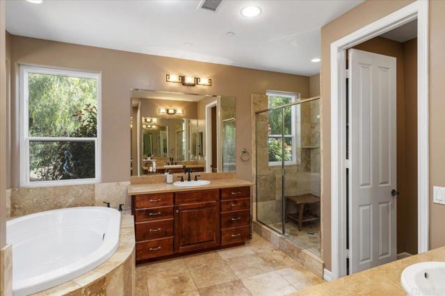 Detail Gallery Image 10 of 43 For 16270 Pauma Valley Dr, Pauma Valley,  CA 92061 - 4 Beds | 3 Baths