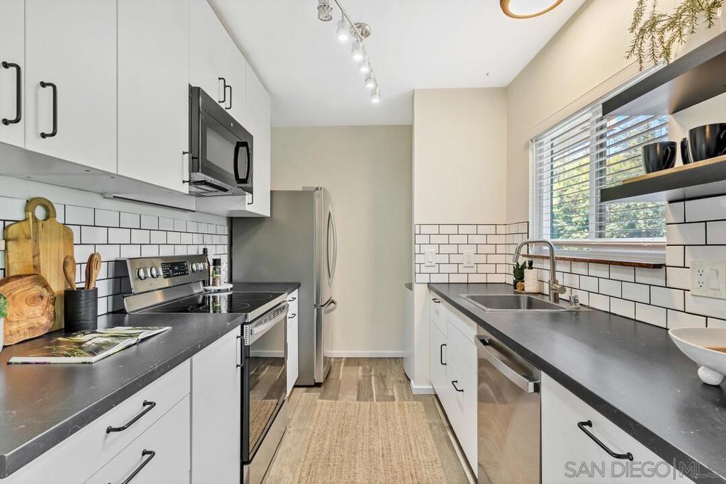 6725 Mission Gorge - photo 3