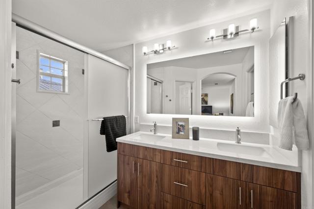 Detail Gallery Image 30 of 65 For 2753 Bellezza, San Diego,  CA 92108 - 3 Beds | 2/1 Baths