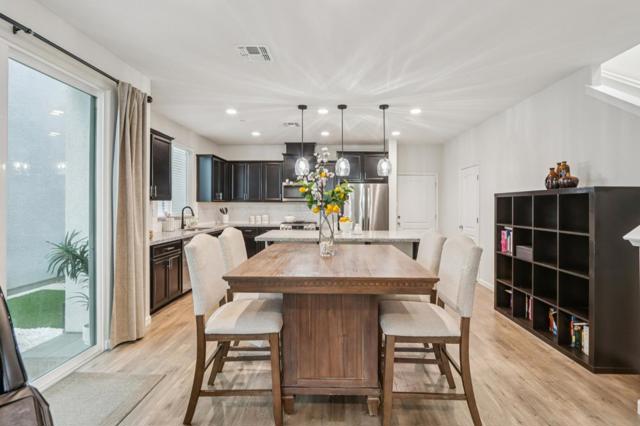 19307 Stonehenge Lane, Marina CA: https://media.crmls.org/mediaz/dbf659ff-d1a2-4cd8-b8fa-f9024cbf3a8f.jpg