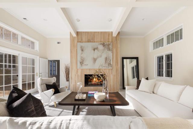 291 Atherton Avenue, Atherton CA: https://media.crmls.org/mediaz/dbf75535-8731-4552-9e64-89a73969dfa3.jpg