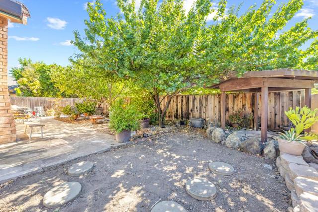 1807 Walker Court, San Jose CA: https://media.crmls.org/mediaz/dbf759ce-9718-4c53-906e-d4946c0e7a22.jpg