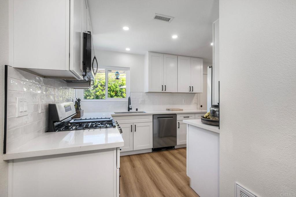4522 Quailridge Drive - photo 5