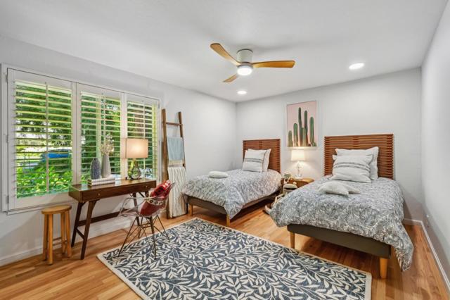 2360 Holly Oak Drive, Danville CA: https://media.crmls.org/mediaz/dbf8895e-2bab-4de2-93ce-cfe2d4d87e35.jpg