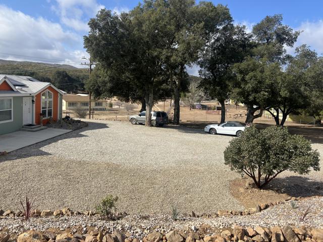 16680 Valley Hi Drive, Banning CA: https://media.crmls.org/mediaz/dbf8d206-4c65-4f51-bc38-4ee0dbd09f18.jpg