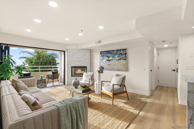 Image 19 of 25 For 5726 La Jolla Blv  206