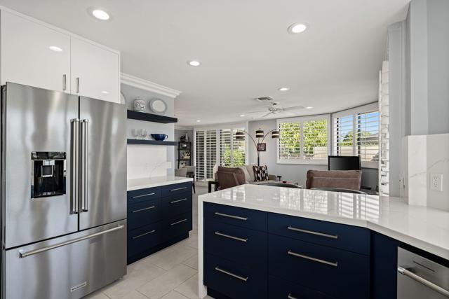 5 Seton Court, Rancho Mirage CA: https://media.crmls.org/mediaz/dbfaf9f7-a3b0-45c1-8861-215ce30570e9.jpg