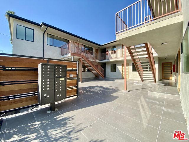 3207 W 3rd Street, Los Angeles CA: https://media.crmls.org/mediaz/dbfbbec1-464b-4683-ac06-8db11eb331b6.jpg