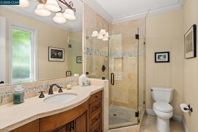 2540 Caballo Ranchero Dr, Diablo CA: https://media.crmls.org/mediaz/dbfbf3a7-0c9c-4ad8-83aa-a3aedbcfca9a.jpg