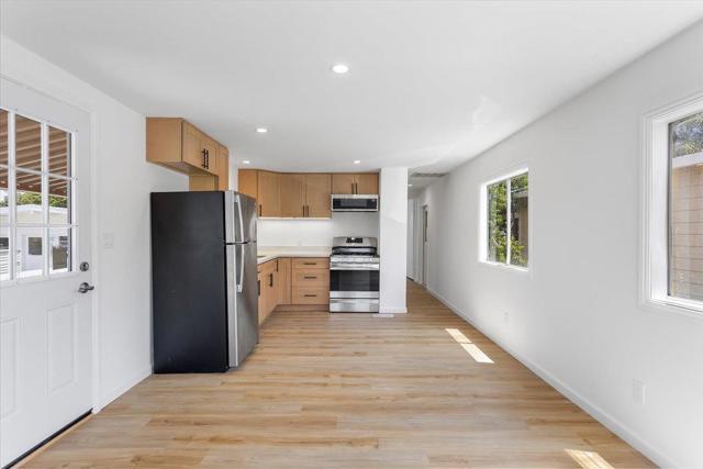 555 McLaughlin Avenue, San Jose CA: https://media.crmls.org/mediaz/dbfc4919-e5a4-4b50-be99-d213a96651f8.jpg