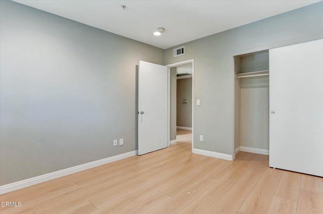 Detail Gallery Image 36 of 43 For 719 E Tujunga #B,  Burbank,  CA 91501 - 3 Beds | 2/1 Baths