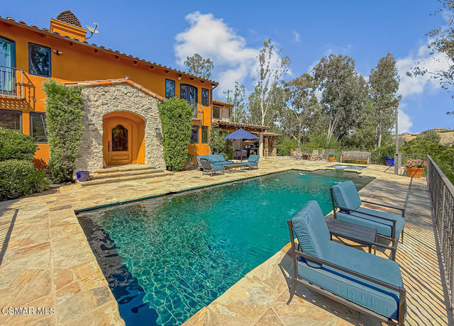 31145 Lobo Vista Road, Agoura Hills CA: https://media.crmls.org/mediaz/dbfca135-979f-4d83-afea-5478291d77e6.jpg