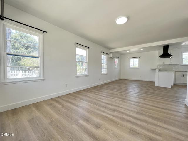 234 S 12th Street, Santa Paula CA: https://media.crmls.org/mediaz/dbfcd273-a3eb-4512-9119-beb9915be694.jpg