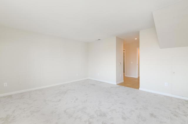 Detail Gallery Image 18 of 32 For 4609 Zamora Way, Oceanside,  CA 92056 - 2 Beds | 2/1 Baths