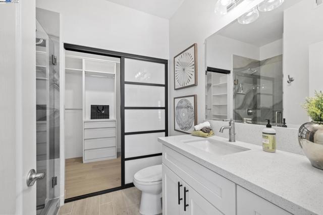 24 Dauphine, Newport Coast CA: https://media.crmls.org/mediaz/dbfd727a-116b-42ec-ab4c-825688089496.jpg