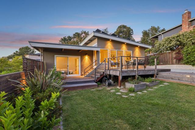 607 Dartmouth Avenue, San Carlos CA: https://media.crmls.org/mediaz/dbfd8dff-9812-4dc9-9c3c-7c0f4df2d9da.jpg