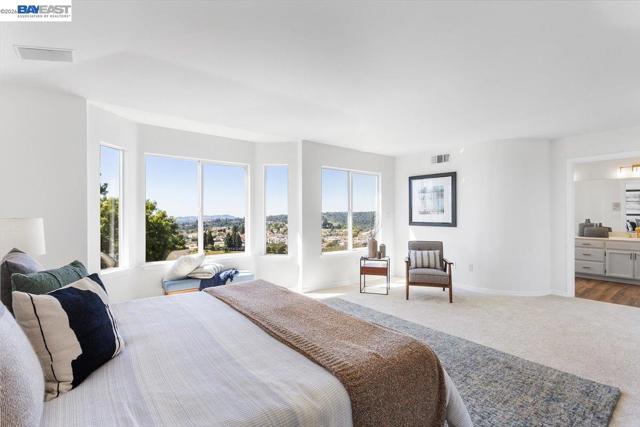 Image 41 of 60 For 7900 Pineville Cir