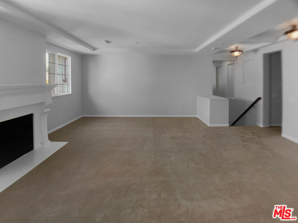 Dbfe267a 7158 43b3 Ab51 25f6b328bad8