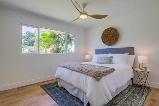 3987 Dalles Ave, San Diego CA: https://media.crmls.org/mediaz/dbfeb75f-db58-487d-82a6-e00a619a8780.jpg