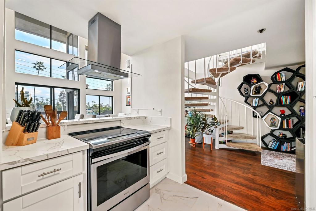 881 Thomas Ave - photo 9