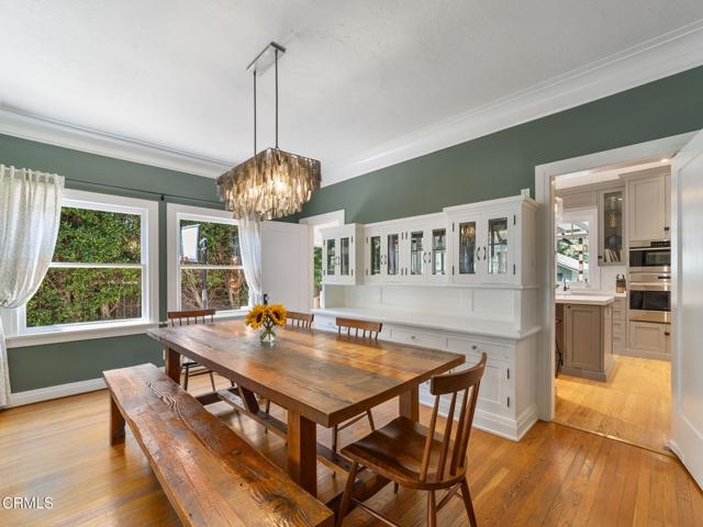 1327 Campbell Street, Glendale CA: https://media.crmls.org/mediaz/dc006268-af35-49b1-b2cc-070466bb66f2.jpg