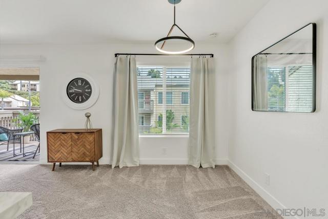 Image 11 of 37 For 8515 Villa La Jolla Drive  C