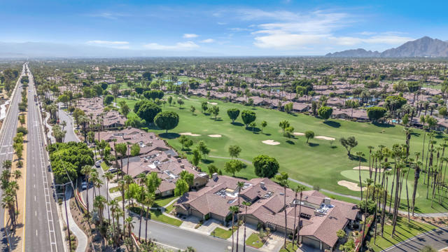 207 Bouquet Canyon Drive, Palm Desert, CA 92211
