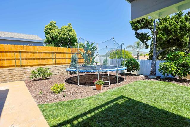 Detail Gallery Image 44 of 53 For 10225 Molino, Santee,  CA 92071 - 5 Beds | 2/1 Baths