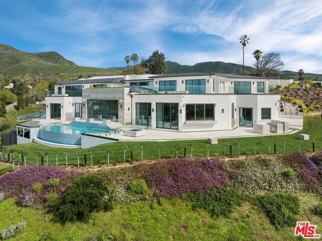 Drew Fenton | 29600 Harvester Road Malibu CA | MLS: 7171787