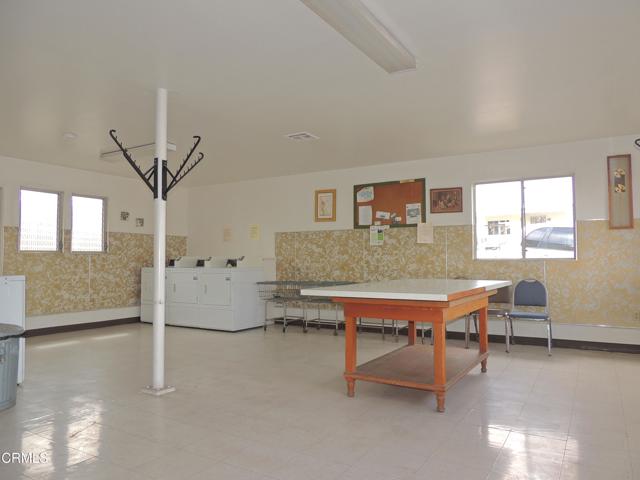 Detail Gallery Image 37 of 38 For 10685 Blackburn Rd #87,  Ventura,  CA 93004 - 2 Beds | 1 Baths