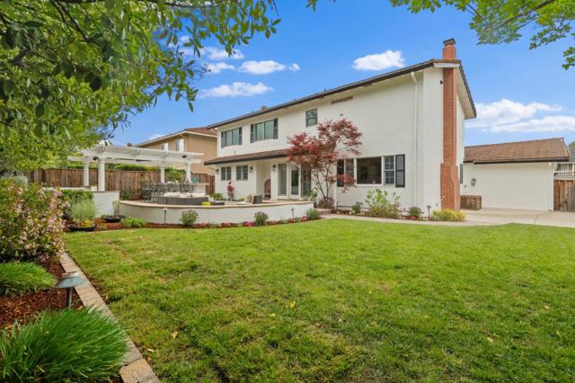 6852 Eldridge Drive, San Jose CA: https://media.crmls.org/mediaz/dc05353e-bfcf-46be-a781-ca88287551d8.jpg