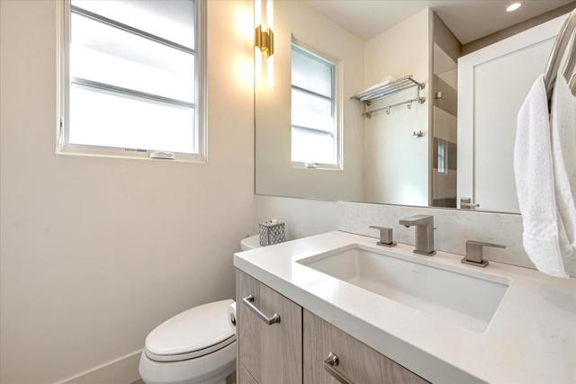 2101 Valparaiso Avenue, Menlo Park CA: https://media.crmls.org/mediaz/dc05447e-cdc6-4cb1-851c-c512f32ea1f9.jpg
