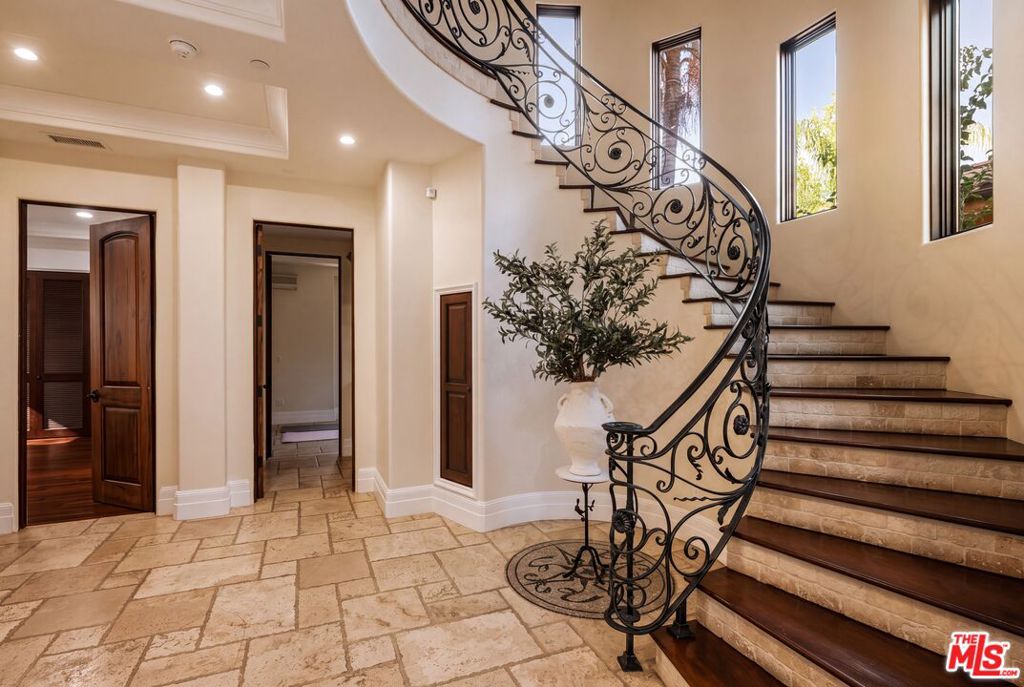 MLS #26881811 image #19