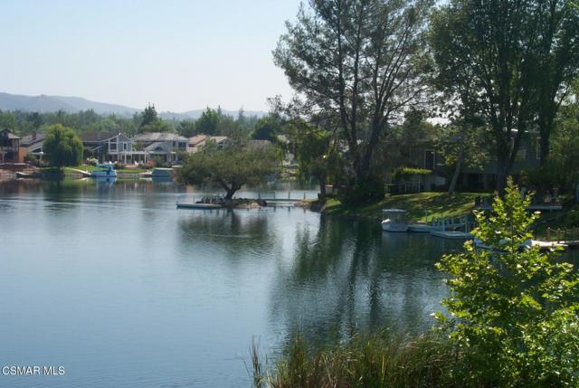 1064 Finrod Court, Westlake Village CA: https://media.crmls.org/mediaz/dc0629b4-2758-4140-9888-c0e07aeab2a4.jpg