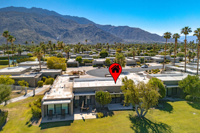 842 N Calle De Pinos, Palm Springs, CA 92262