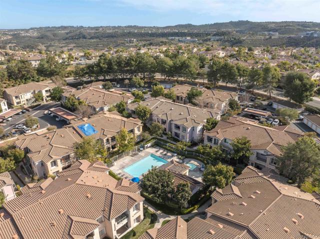 10820 Sabre Hill Dr, San Diego CA: https://media.crmls.org/mediaz/dc06e08d-80df-49b6-9803-fea72cf21376.jpg
