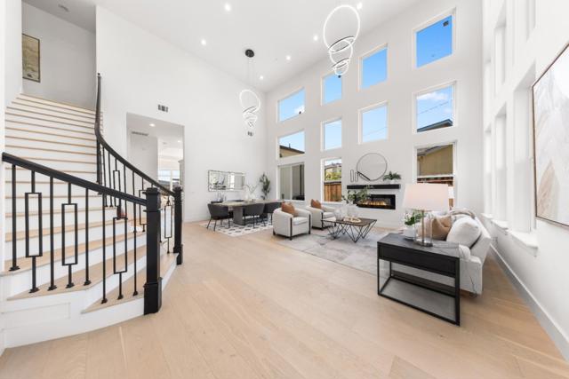 1094 Windsor Street, San Jose CA: https://media.crmls.org/mediaz/dc06e2fe-aa81-48fd-86f6-711380a5708b.jpg