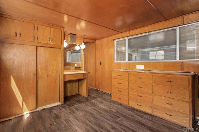 82 Shirle Lane, Oceanside CA: https://media.crmls.org/mediaz/dc070968-90e0-4c17-84e6-6bd7d1574806.jpg