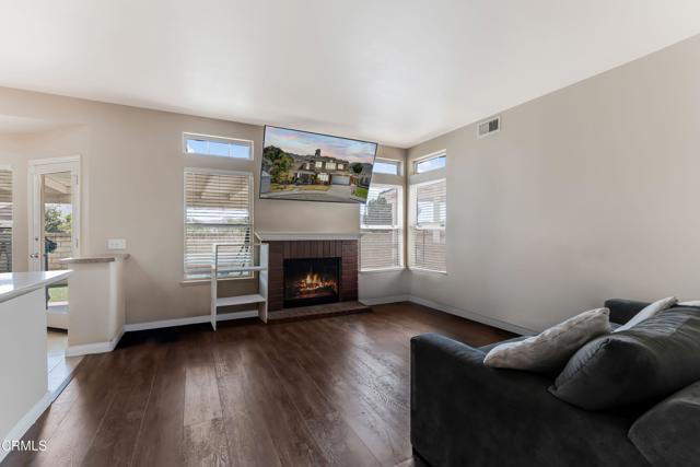 Detail Gallery Image 10 of 40 For 1032 Meadowlark Dr, Fillmore,  CA 93015 - 5 Beds | 3 Baths