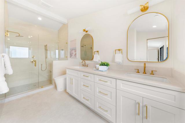 164 Cherry Avenue, Carlsbad CA: https://media.crmls.org/mediaz/dc09e763-e3c2-4db2-8484-4754761eab56.jpg