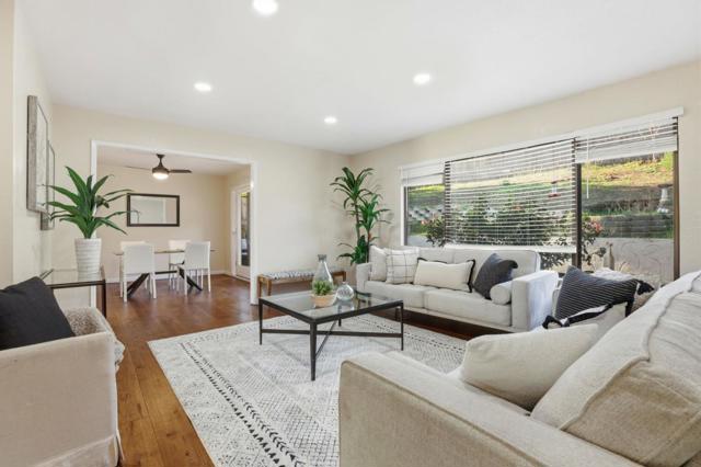 130 Georges Drive, Hollister CA: https://media.crmls.org/mediaz/dc0b72a4-7f58-470d-8c11-6e0372b4f482.jpg